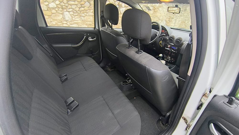 Dacia Duster 1,6 benzina 4x4
