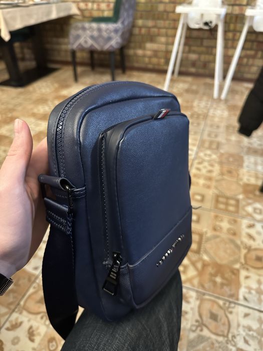 Барсетка томми новый