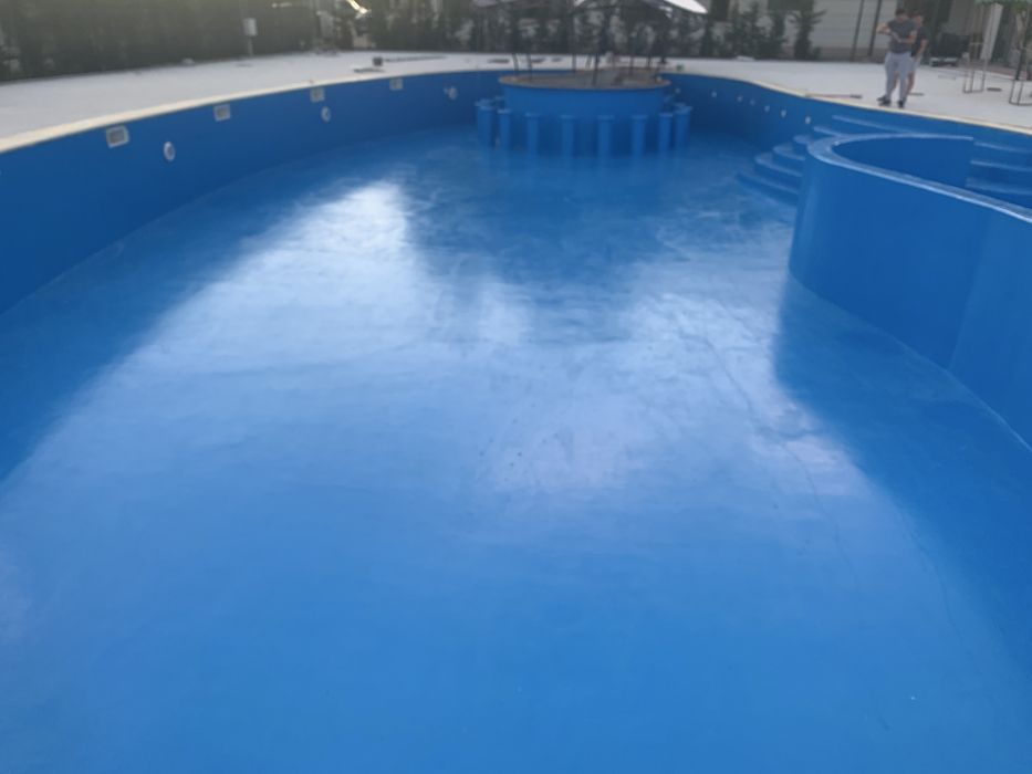 Spuma Poliuretanica Izolatii-Hidroizolatii Piscine Poliuree