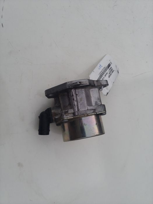 Pompa vacuum Renault Kadjar 2018 146502327R