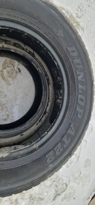 Продам летние покрышки