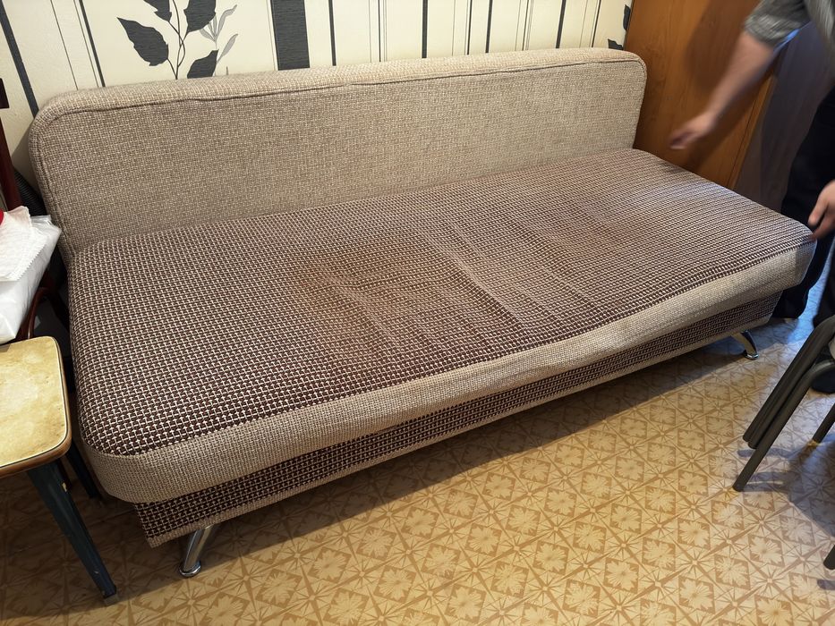 Продам софу диван