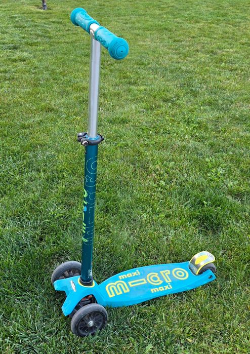 Trotinetă Micro Deluxe