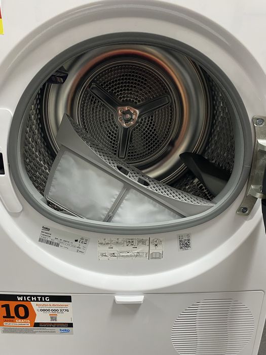 Сушилня с термопомпа Beko  B5T68219 8 kg.