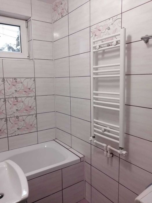 Garsonieră de închiriat - zona Precista, direct de la proprietar