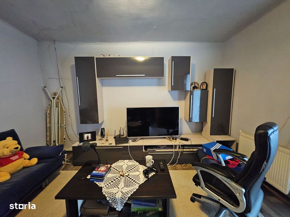 Casa cu 1566 mp teren in sat Mandruloc, com. Vladimirescu, jud. Arad