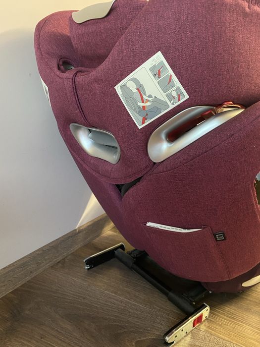 Детско столче за кола Cybex Q3 Fix-Plus (15-36кг.) бордо