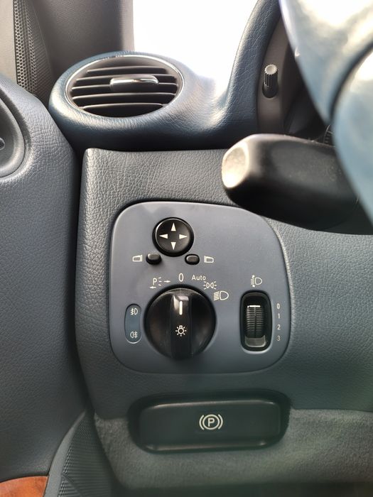 Mercedes Benz- CLK 270 CDI