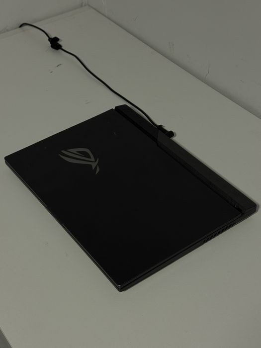 Ноутбук Asus Rog Stix
