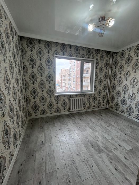 Продам Трехкомнатную квартиру