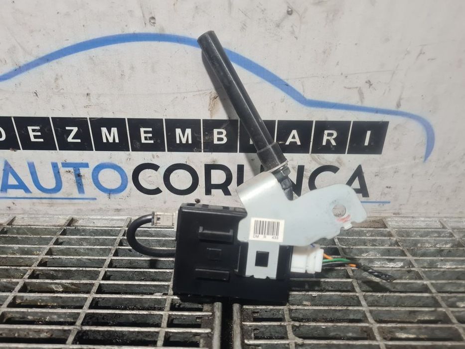 Antena Hyundai Santa Fe 3 2012 - 2016 SUV (1193) 954702W600