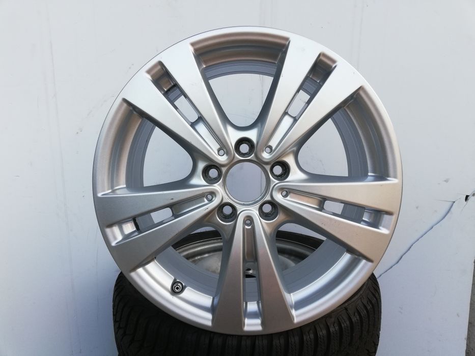 Mercedes W246 , Мерцедес A+B класа