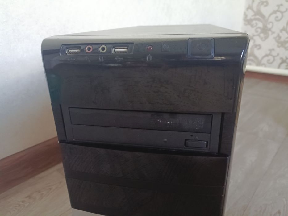 Системный блок для компьютера