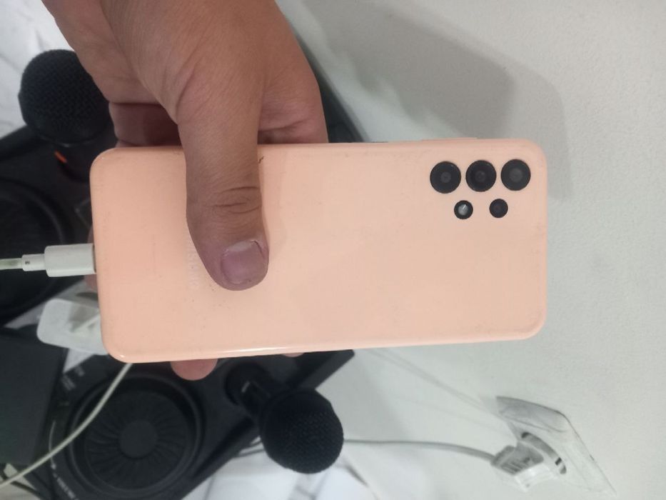 Samsung galaxy a 13 ideal