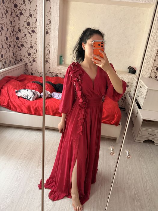 Продам ) Новые платья