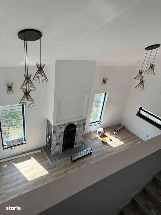 Casa 4 dormitoare Dezvoltator