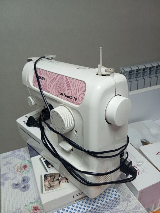 Продам швейный машинка