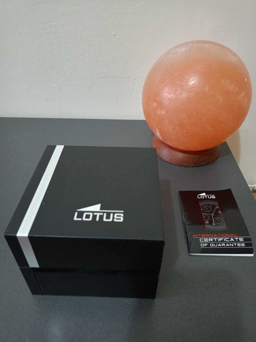 Дамски ръчен часовник