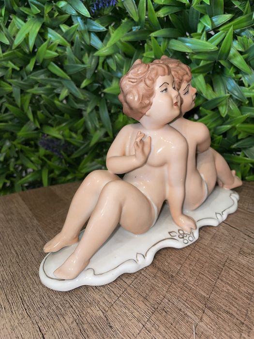 Gemene Curtea de Arges