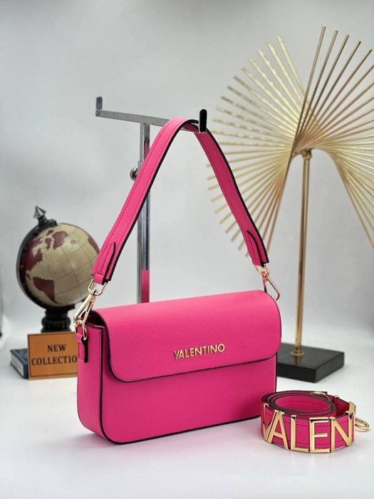 Стилна дамска чанта