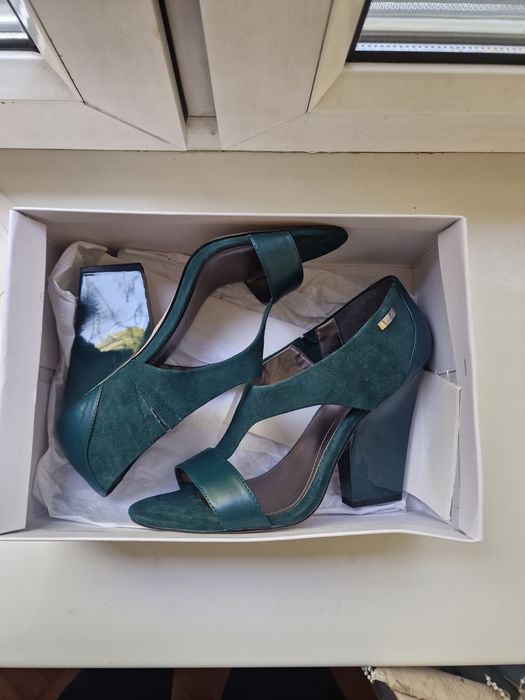 Босоножки Calvin Klein оригинал!