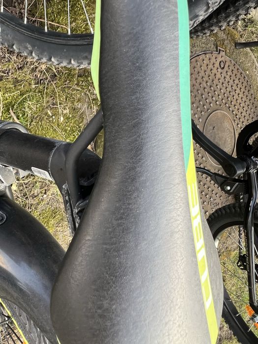 Bicicleta Cube copii