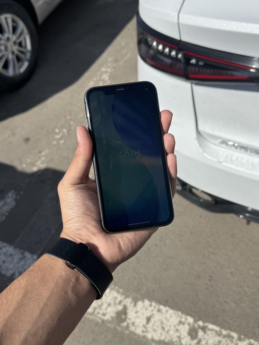 iPhone 11 64GB 100%