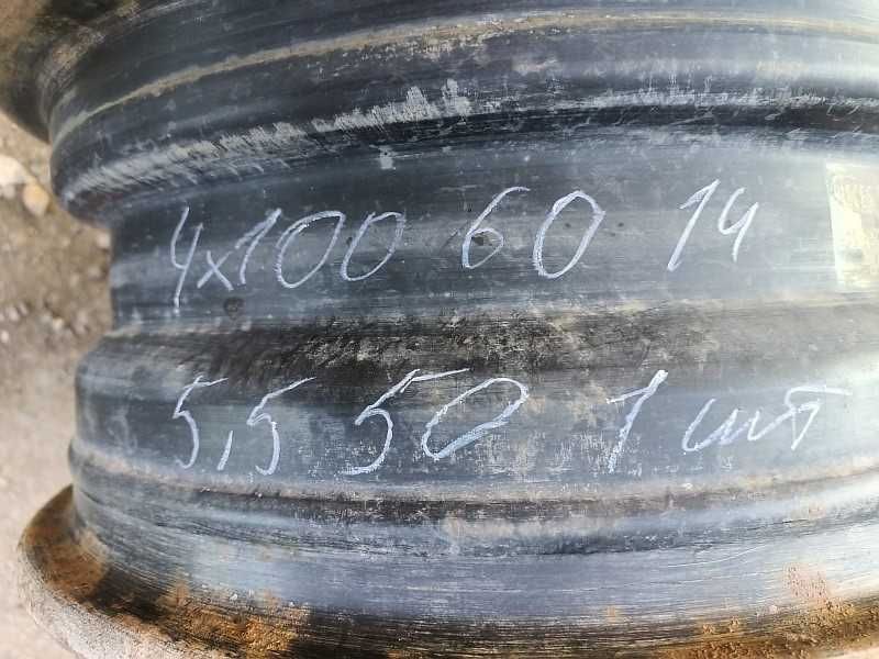 Продам оригинальный металлический диск на Renault