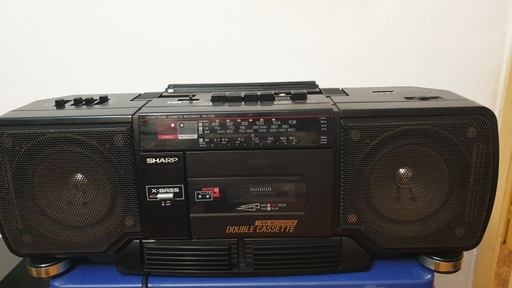 Radio casetofon Sharp WQ-T238