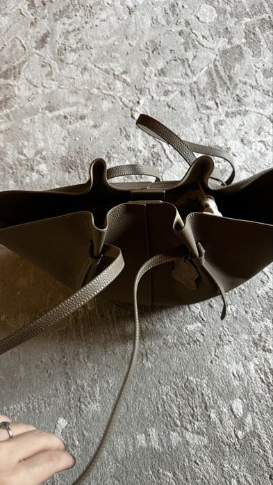 Продам сумку из натуральной кожи