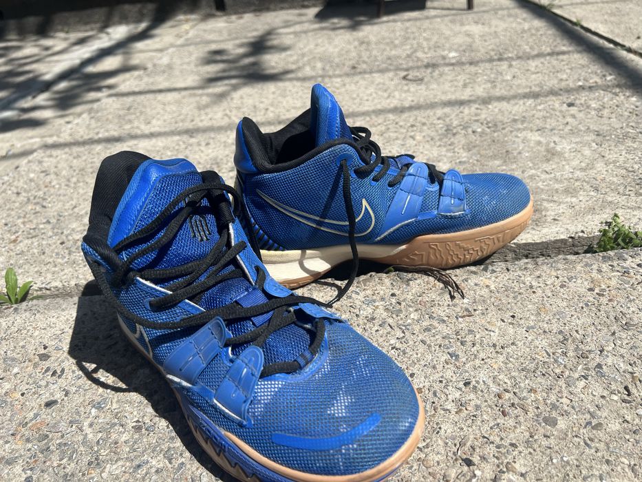 Продам кроссовки Nike Kyrie 7, Продам кроссовки