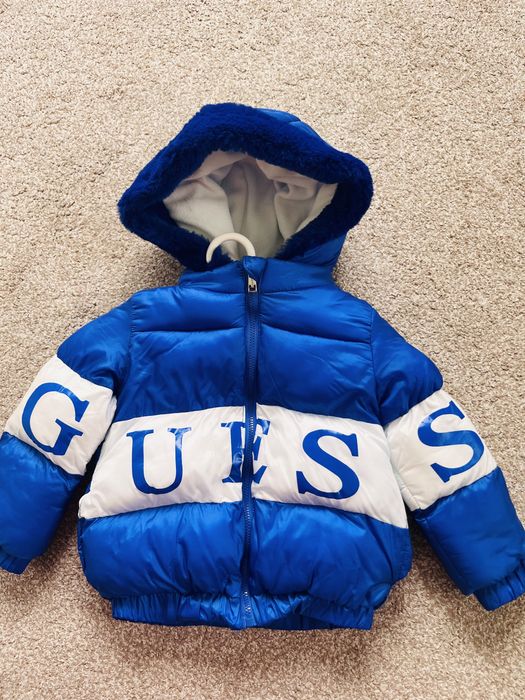 Бебешко яке Guess