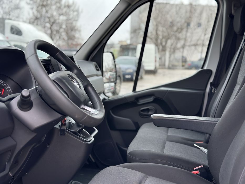 Renault master 2022/tva deductibil/unic proprietar/km:reali 100%
