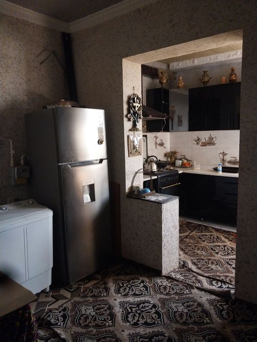 4xonali kvartira sotiladi