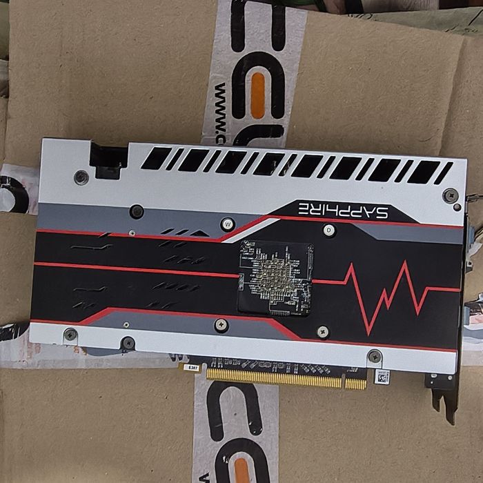 vand placa video rx570 8gb ddr5 256 biti second hand