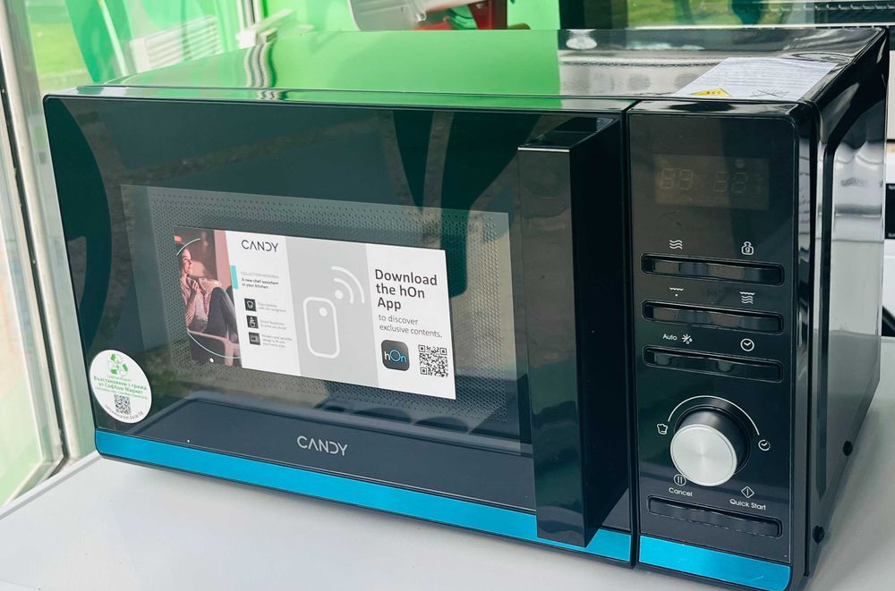 Микровълнова фурна с грил Candy Moderna, 700 W, 20л.