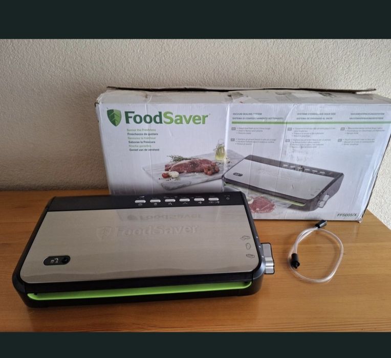 Уред за вакуумиране Foodsaver FFS005X-01, 28 см, 3 Скорости, Сребрист