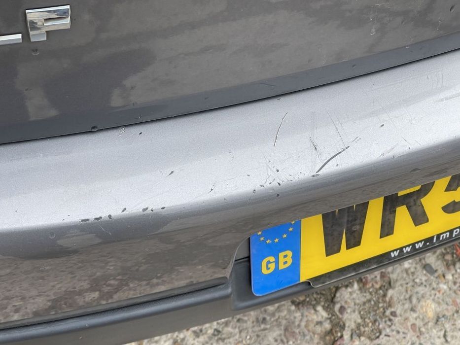 Bara Spoiler Spate VW Golf 5 Hatchback 2004 - 2008