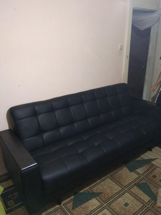 Реставрация аккуратная любой мягкой мебели