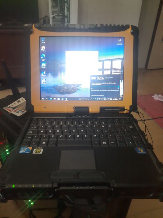 Брониран лаптоп Getac V100