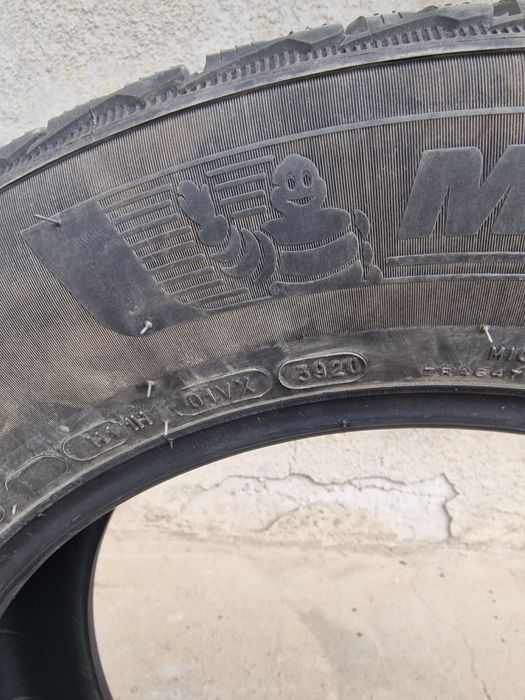 Зимни гуми 235 60 17 MICHELIN alpine 5  SUV.