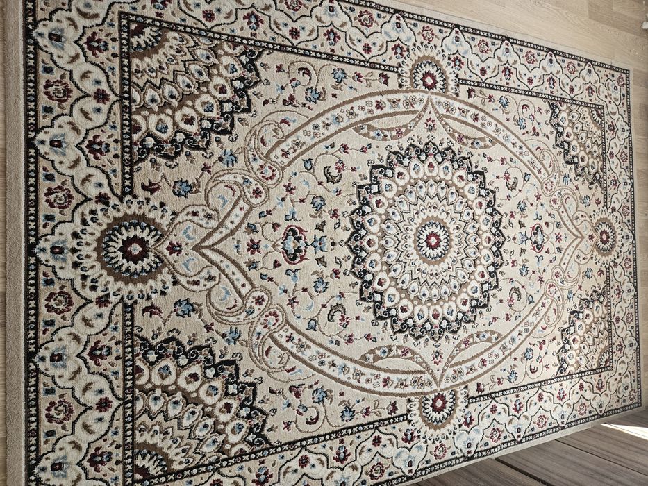 Продается Ковер 3 на 2 м