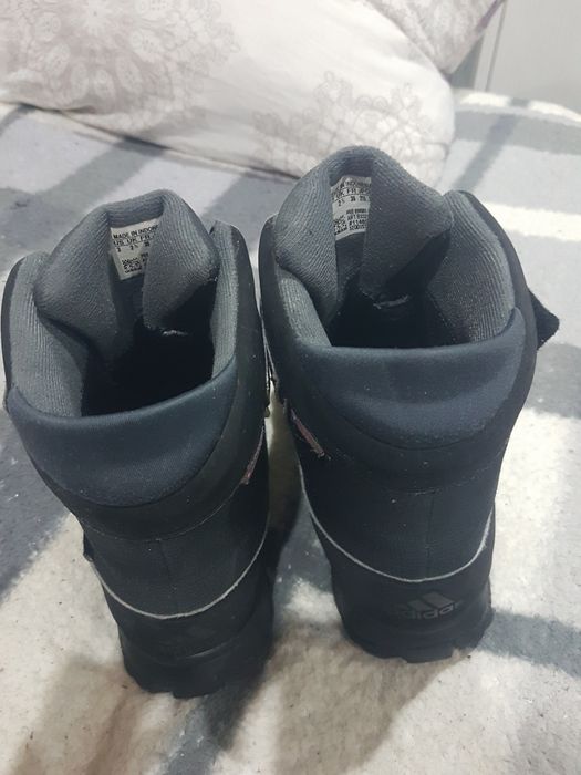 Оригинални Детски Боти Адидас 35н