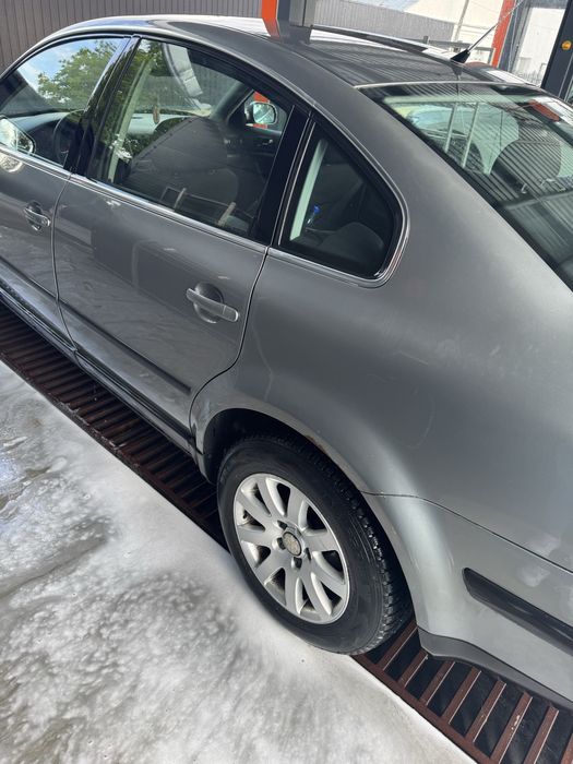 Vând passat B5.5 1.9 tdi