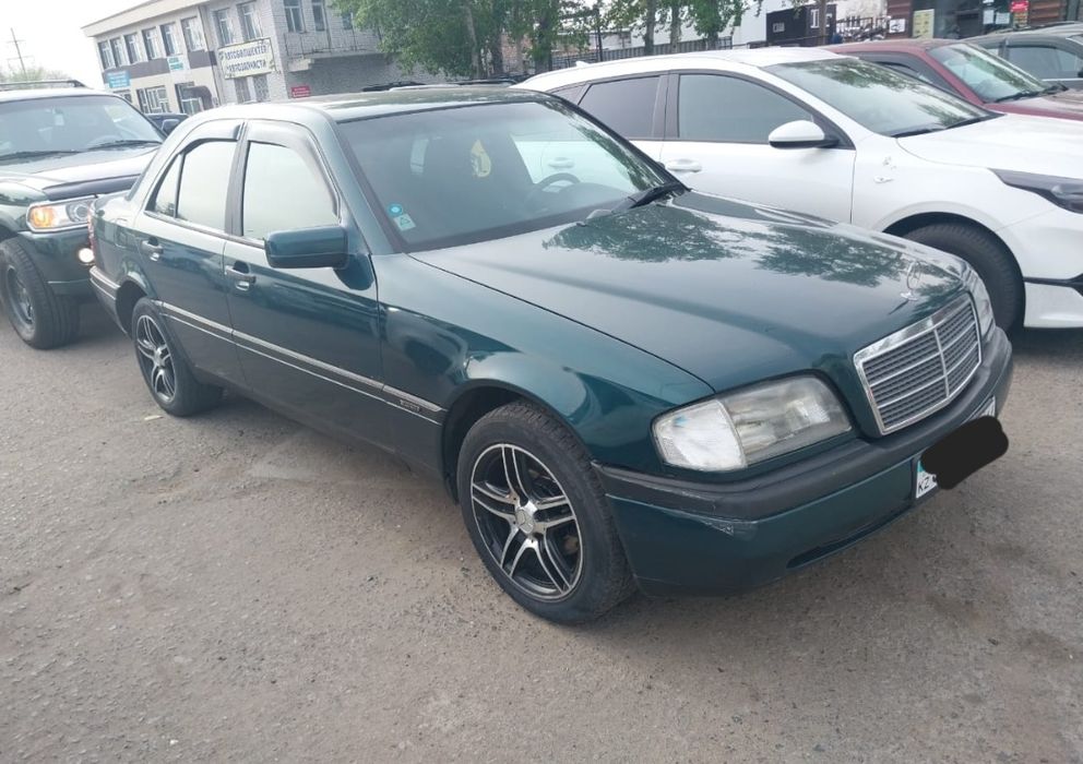 Продам Мерседес С 180