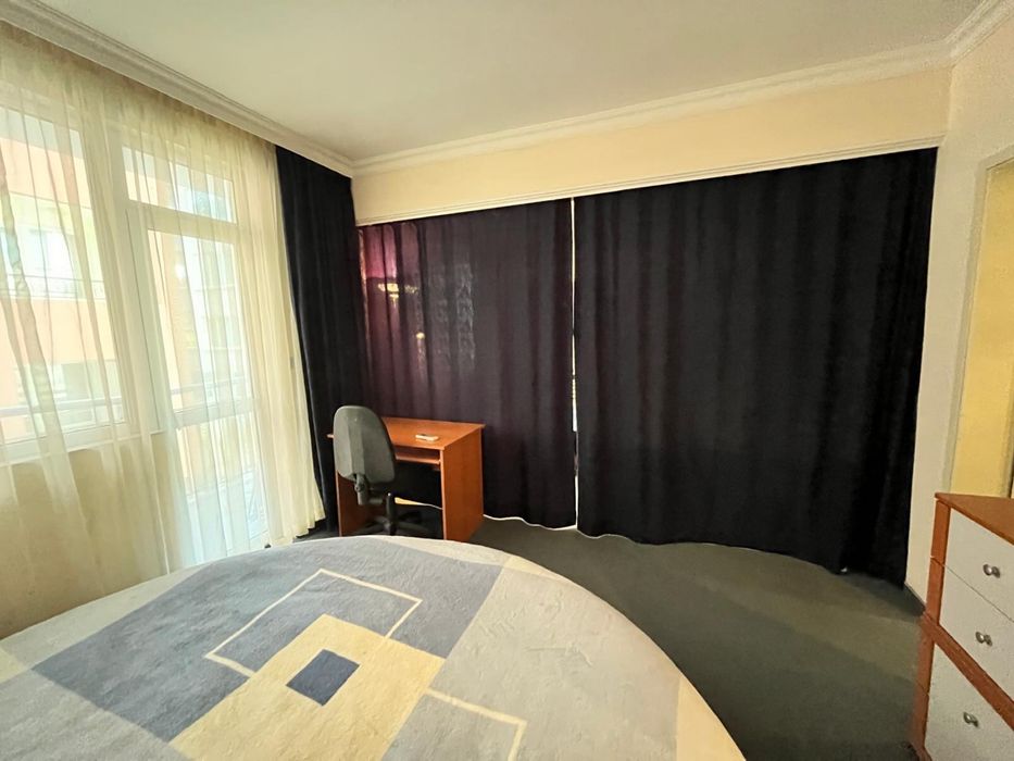 Под наем студио със зона за спалня, за 3-4 човека- гр. Несебър, център