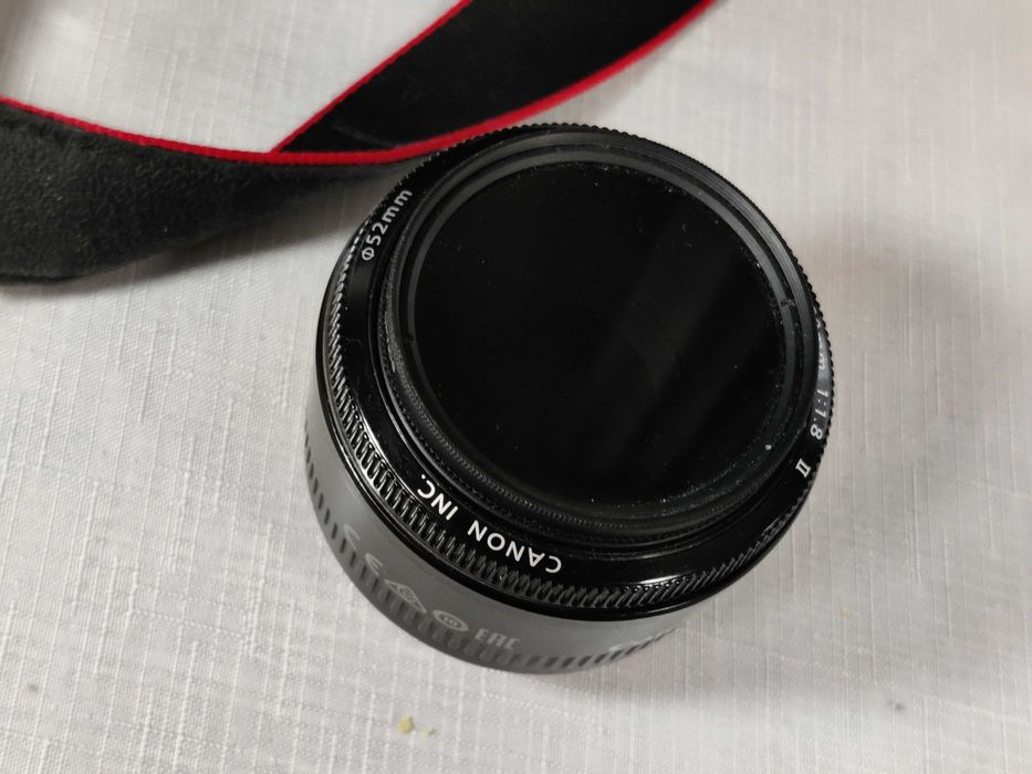 Фотоапарат canon 1200d