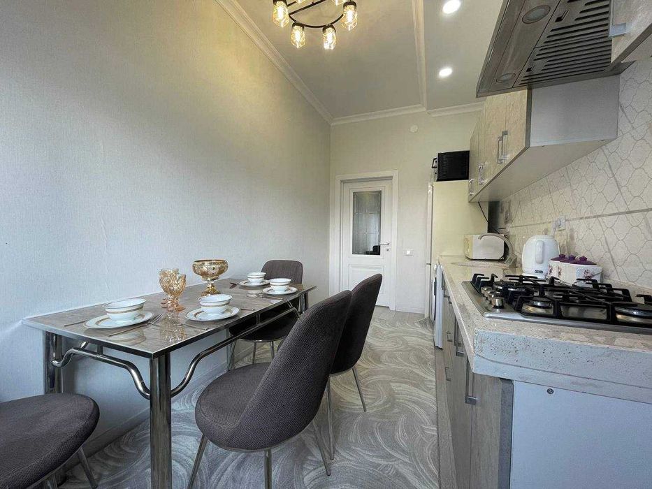 Посуточная аренда квартиры на метро Дружба народов (Бизнесцентр)