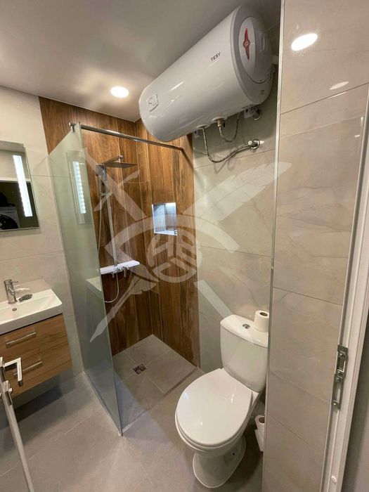 Дава се под наем Едностаен апартамент в Варна, Владислав Варненчик - 30 кв.м за 250 € - Снимка #2