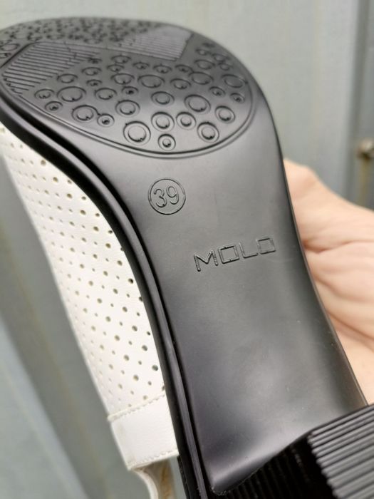 Продам  туфли и босоножки!